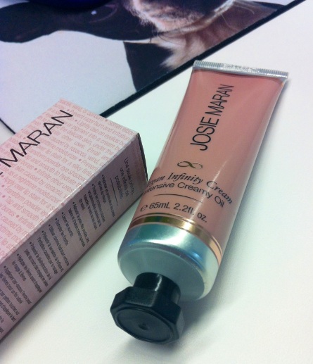 Josie-Maran-Infinity-Cream