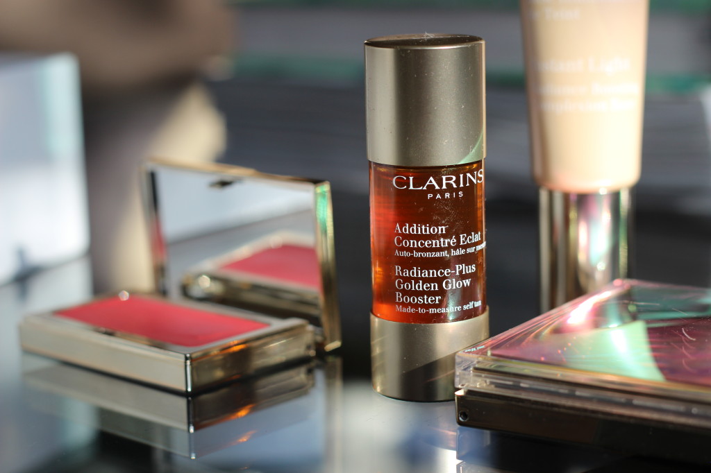 Clarins-Golden-Glow-Booster