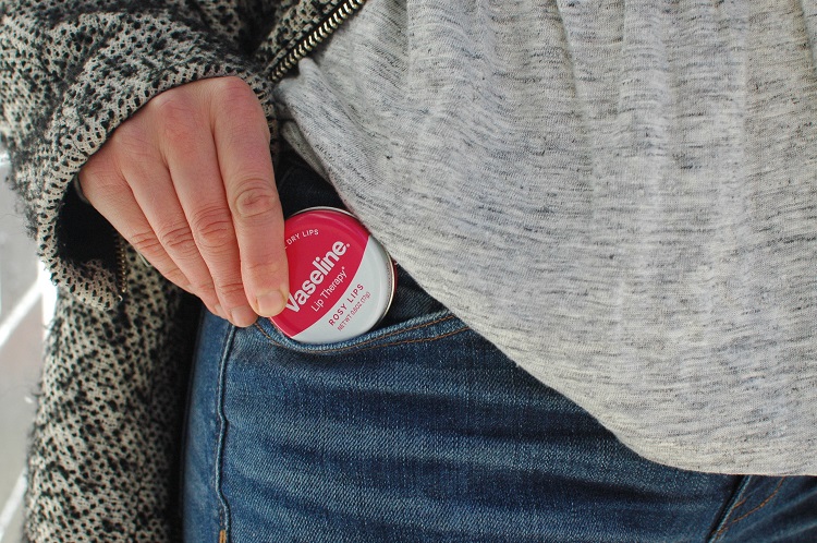 Vaseline Lip Therapy Tin